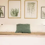 Garden Nyaraló *
